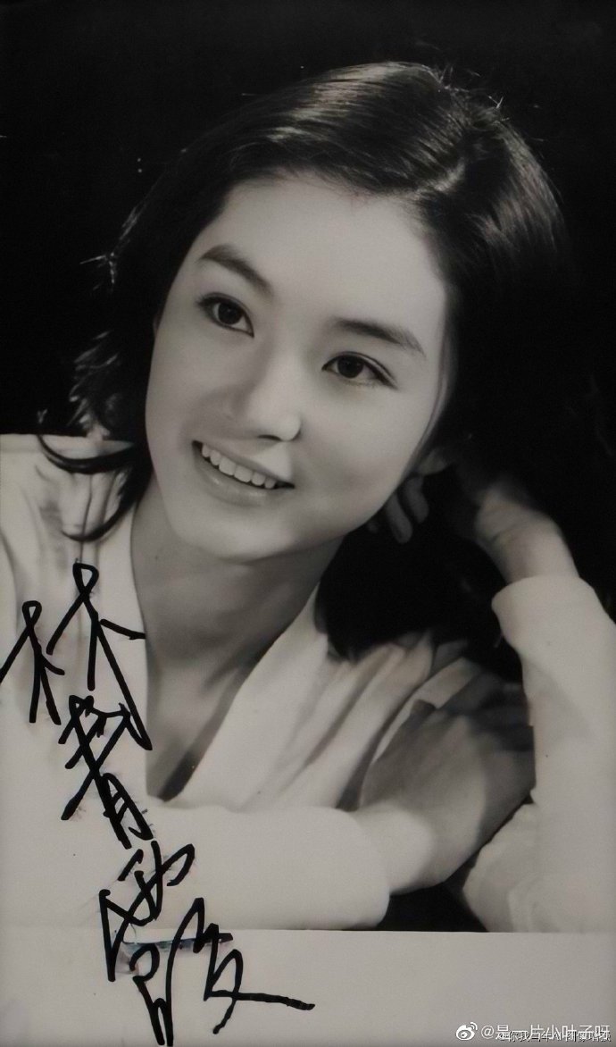 1的腿emm 图2,3常见的质量较高,图3的小图有梦幻气质 图6绿色山庄剧照