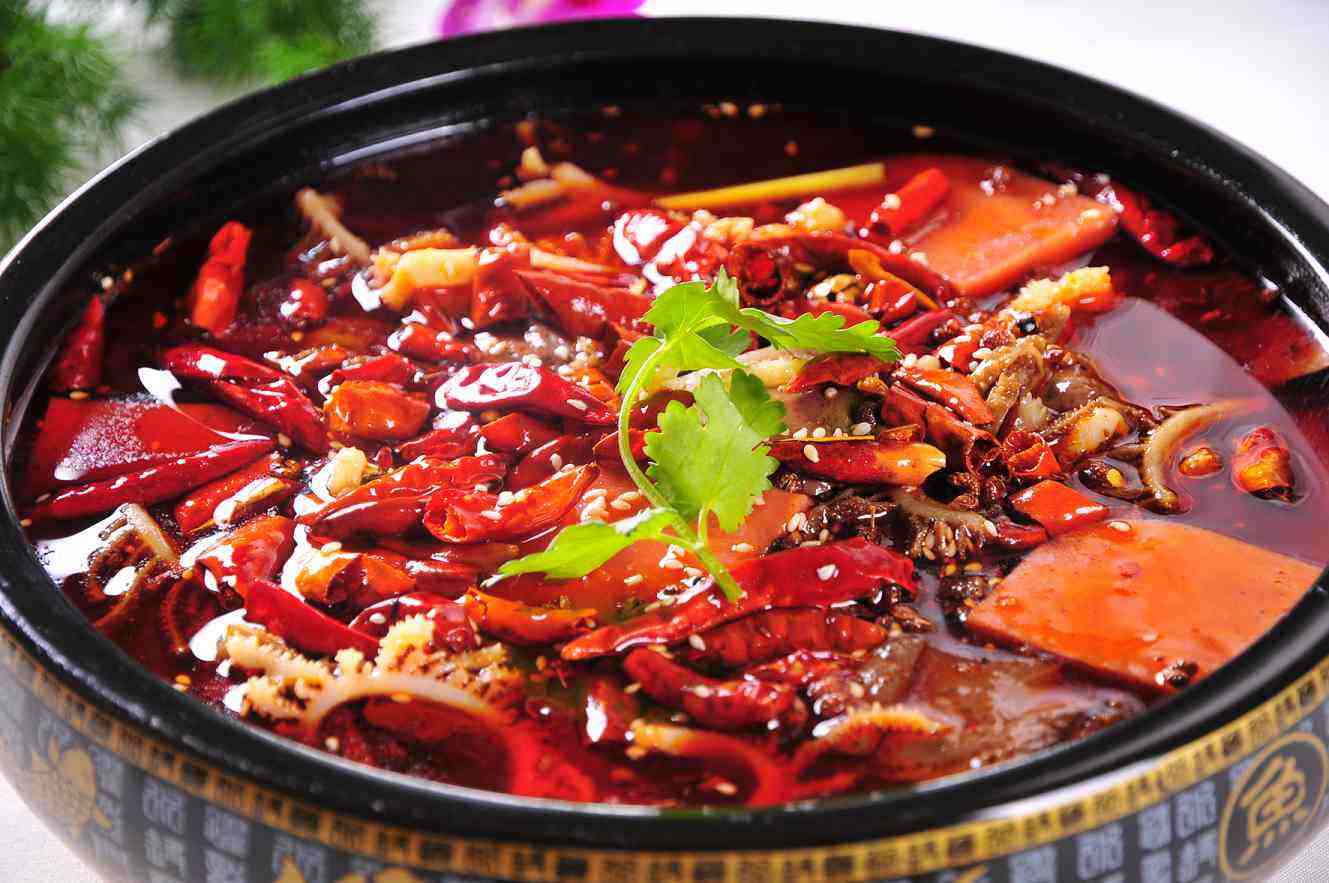 毛血旺:麻辣鲜香,营养十足,色泽红润,十分诱人
