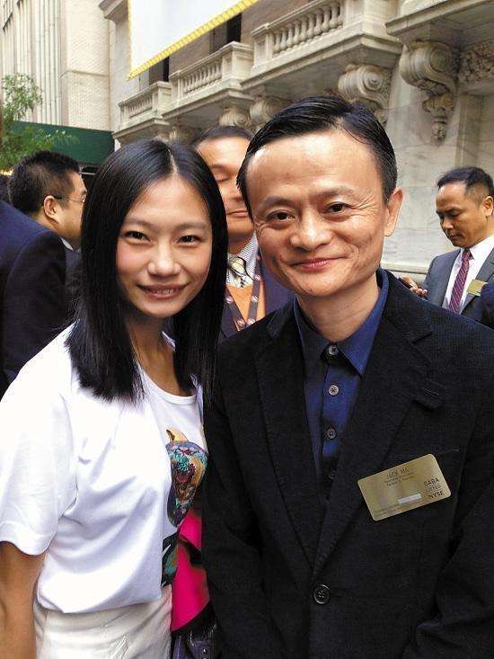 奥运冠军劳丽诗:辞去正科开淘宝,经营珠宝订单很少;33岁仍单身