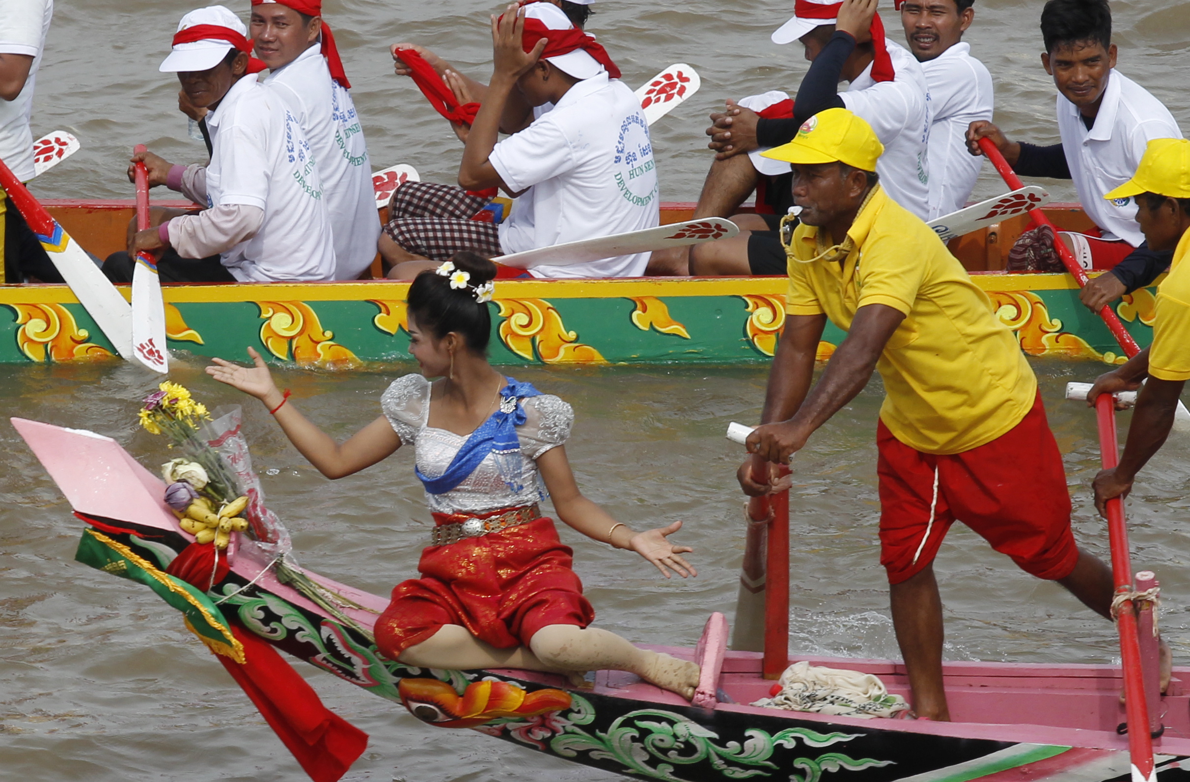 柬埔寨迎接送水节(8)