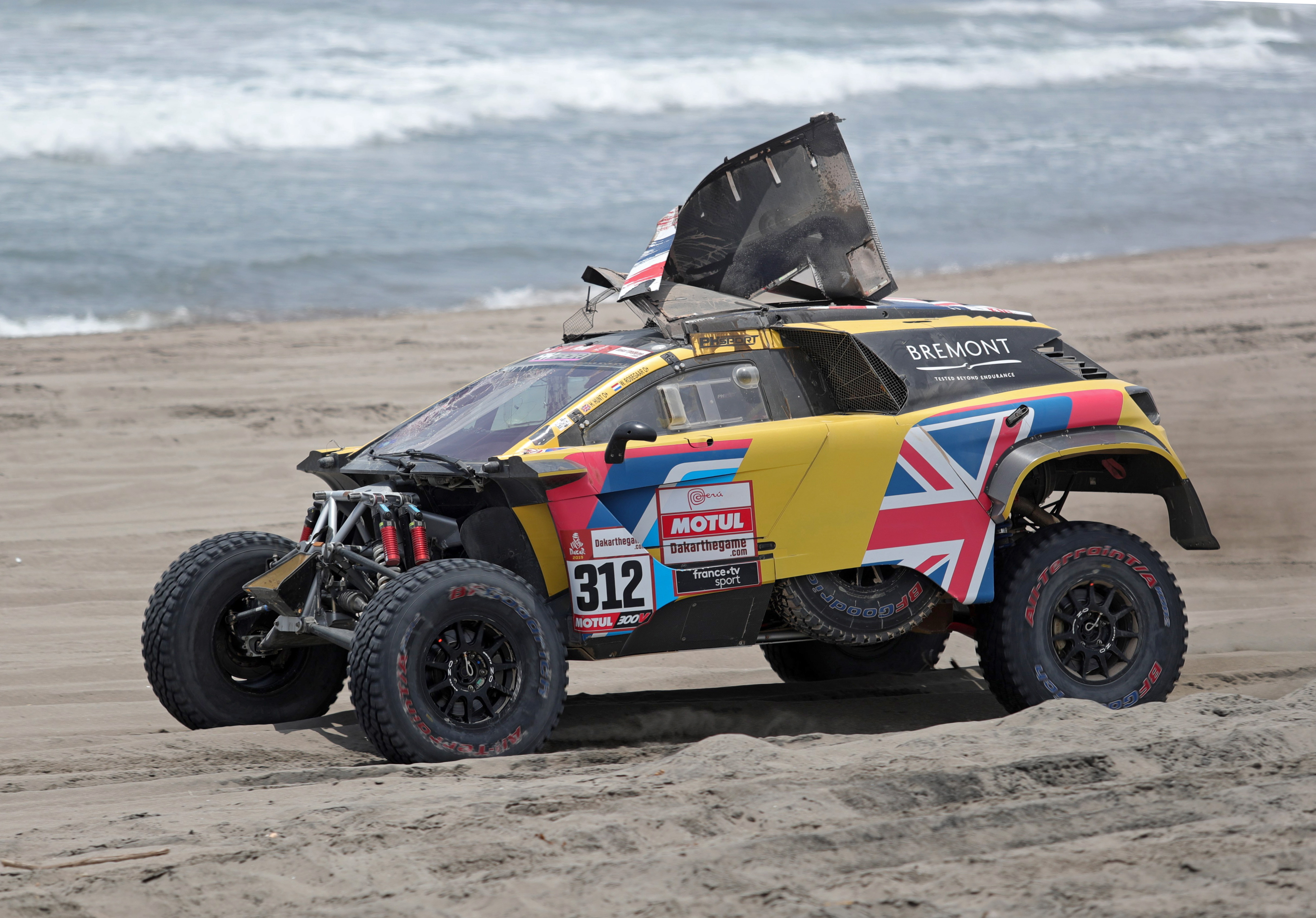 赛车——达喀尔拉力赛第三赛段赛况(2)