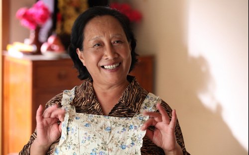 她是《家有儿女》中的姥姥,参加节目排练到凌晨三点,让人尊敬