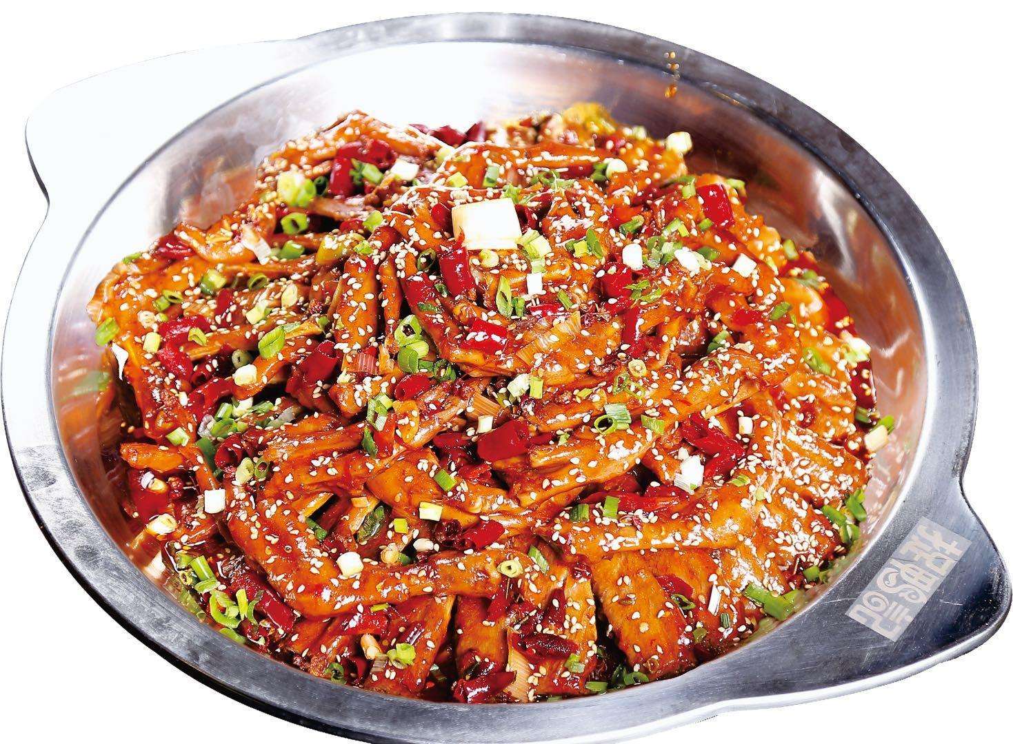 寒冷冬季,鸭爪爪火锅,让你鲜美不上火