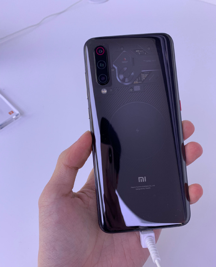 小米9探索版高清无码图来了!