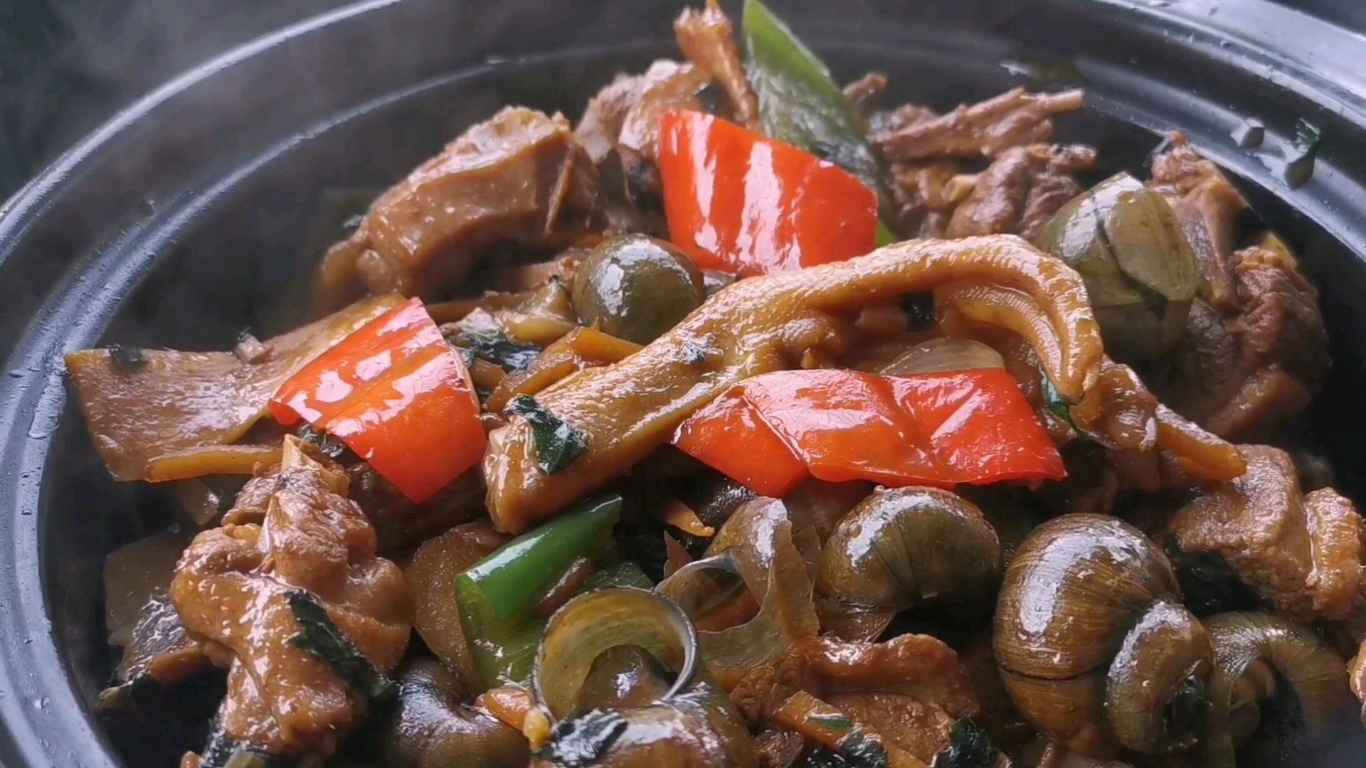 田螺和鸭肉怎样做最好吃,试试这样做,鲜香美味好吃到吮手指