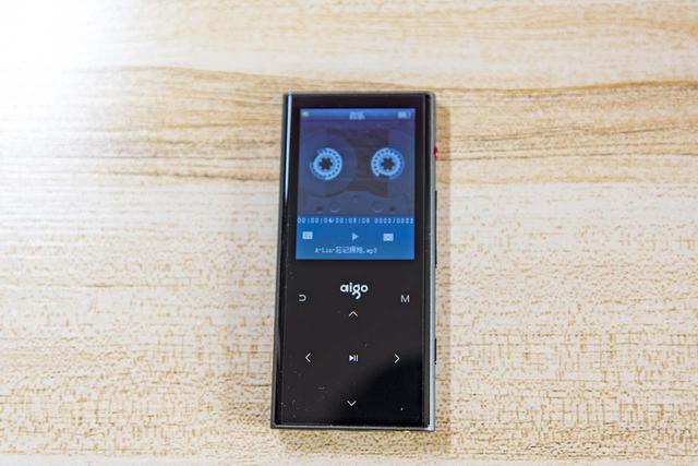 来自上个时代的mp4,体验爱国者m1数码播放器