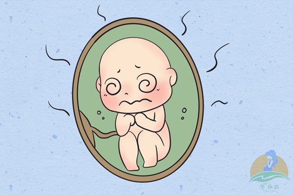 孕晚期当心羊水浑浊,准妈妈身体有这三种反应,预示宝宝遇到危险