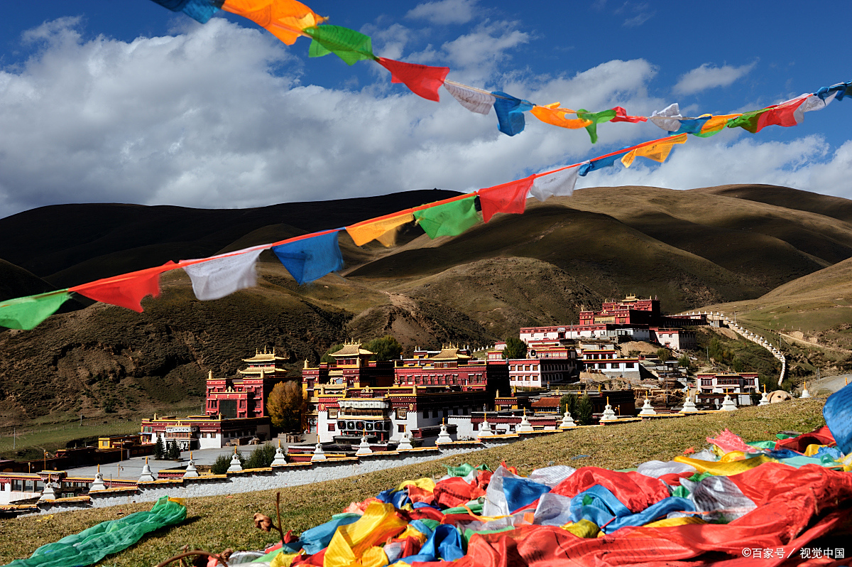 探访长青春科尔寺,也被为理塘寺,有着独特的魅力与人文