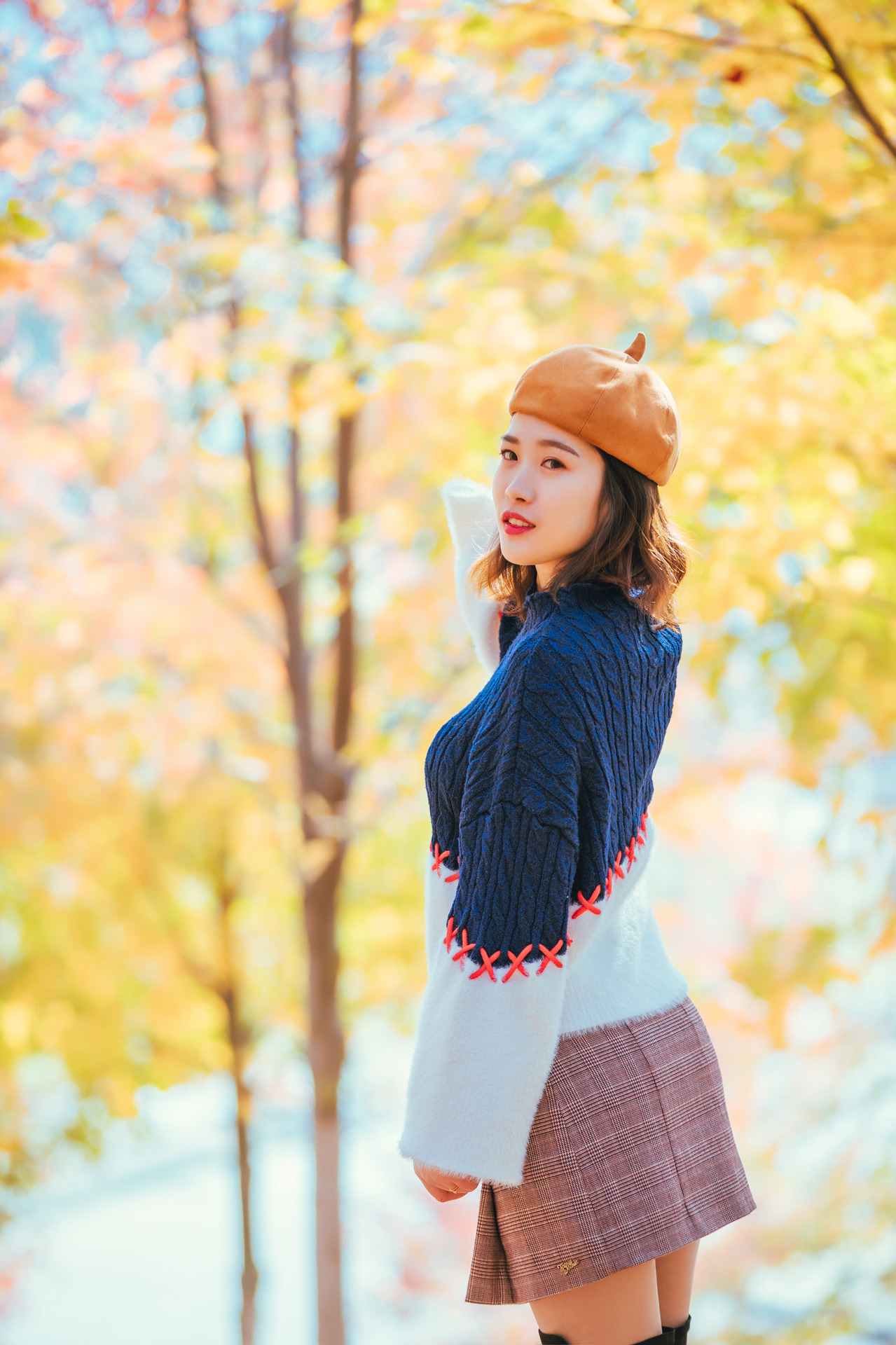 人像拍照:秋天树林学会这样拍人像照,照片惊艳整个朋友圈