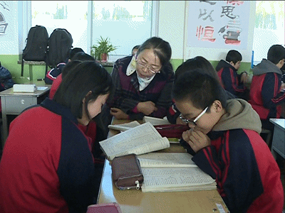 介休市三佳中学教师黄翠萍:37年扎根农村 不忘师者初心