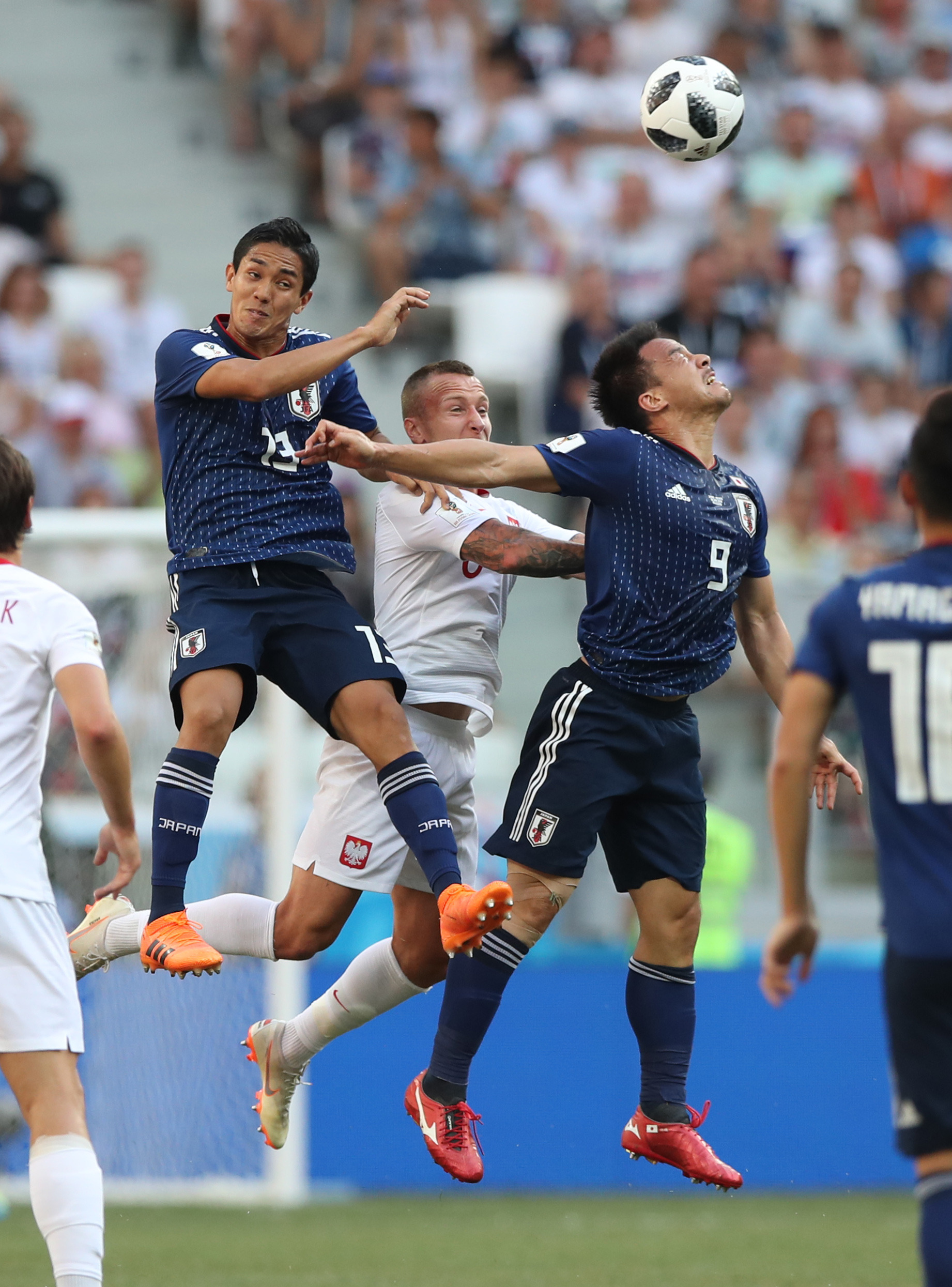 足球——h组:日本队对阵波兰队(17)