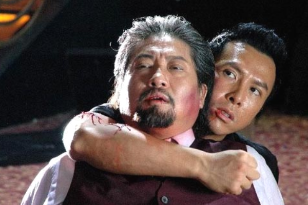 盘点:洪金宝与原配离异,之后又娶得美艳娇妻,网友:有钱真好!