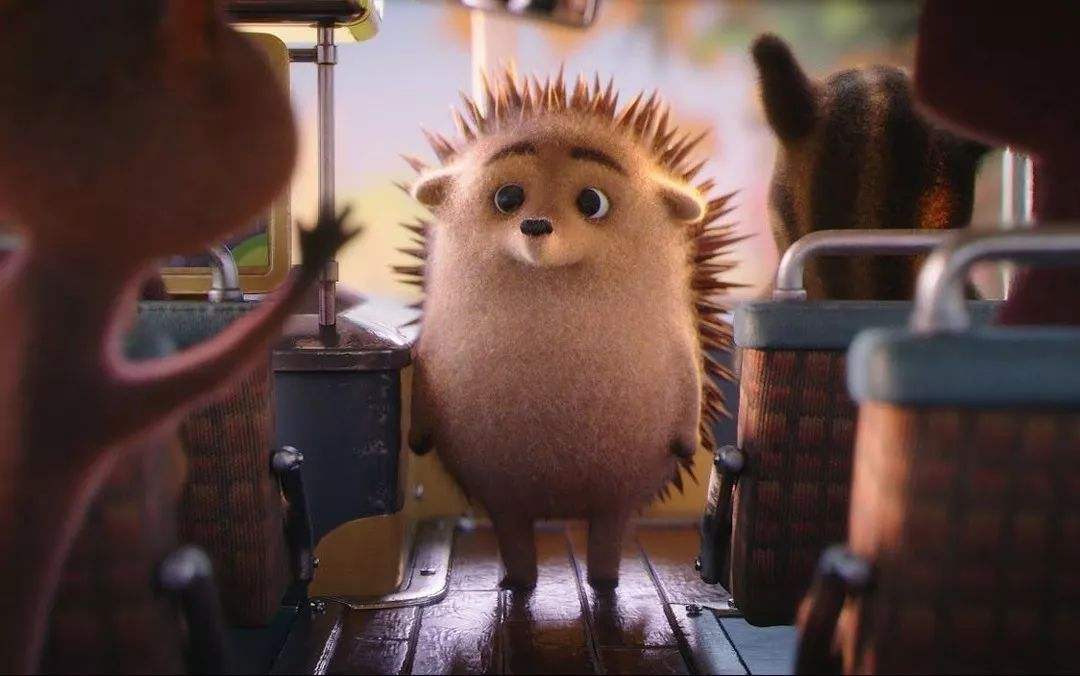 这两天带着宝宝看了n多遍2018最暖圣诞短片《相信爱》,视频里的小刺猬