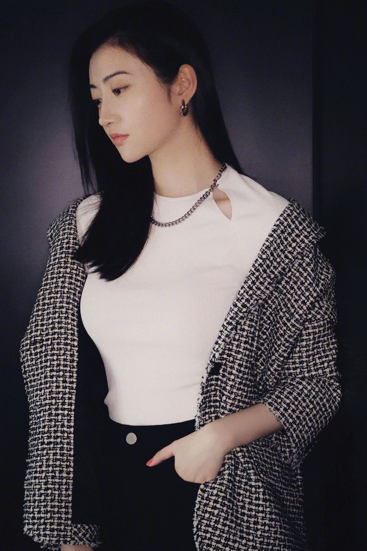 景甜终于高调美一回!千格鸟西装配紧身内搭又撩又飒,气质满分