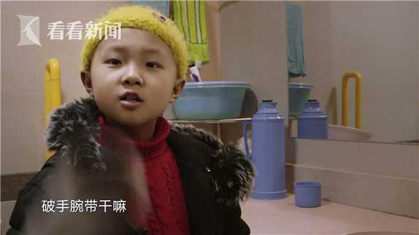 《人间世2》第一集:生命以痛吻我 我却报之以歌