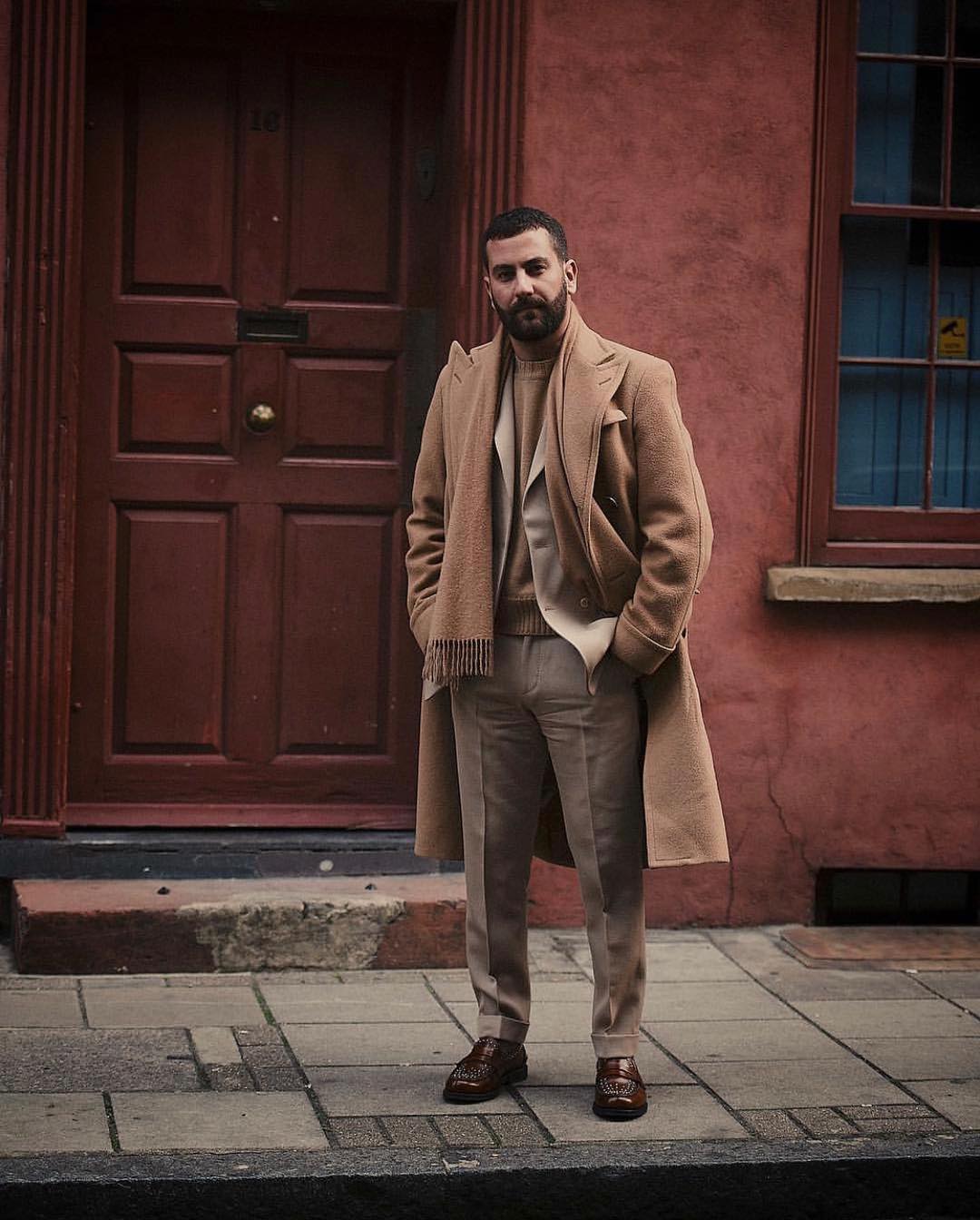 西装大叔来袭,满屏的荷尔蒙,帅到不行的腔调果然够爷们儿