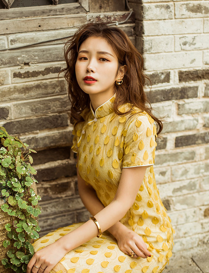 最近火了一种裙子,叫"旗袍裙",时髦显瘦又好穿,这也太美了!