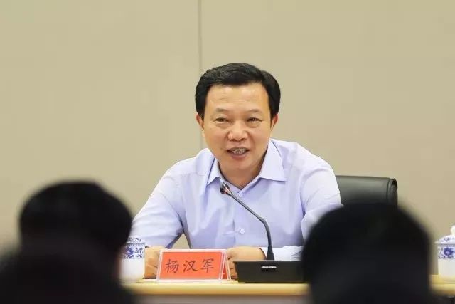 【关注】杨汉军先进事迹引起强烈反响