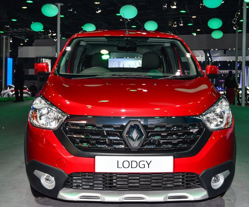 雷诺lodgy,全身设计比较协调,气场非常足