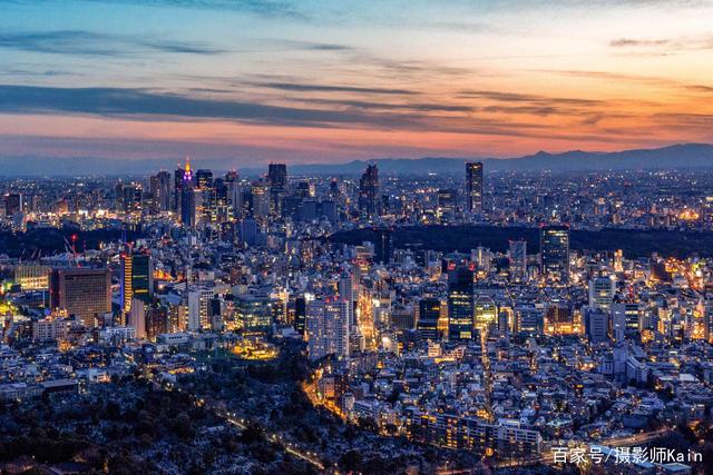 繁华而壮观的日本东京,你认为在国内能排几线城市?