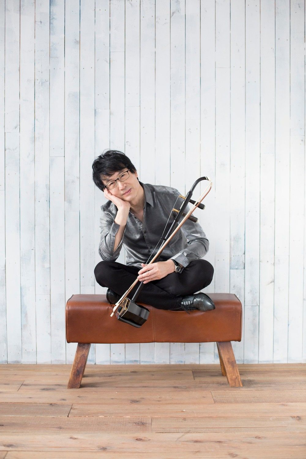 贾鹏芳的二胡世界:相信我,听完你绝对会爱上他