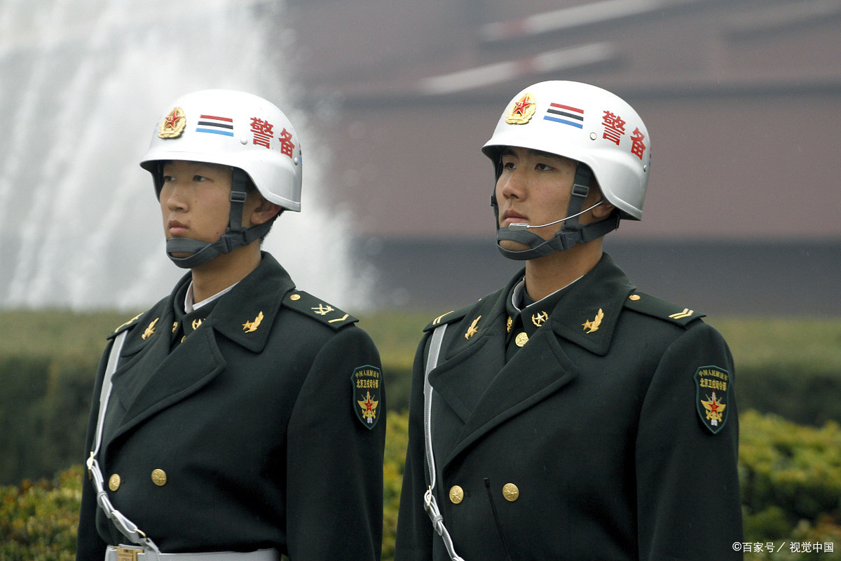 有一种岗位叫"纠察",当过兵的人,可能与他们之间都有"故事"