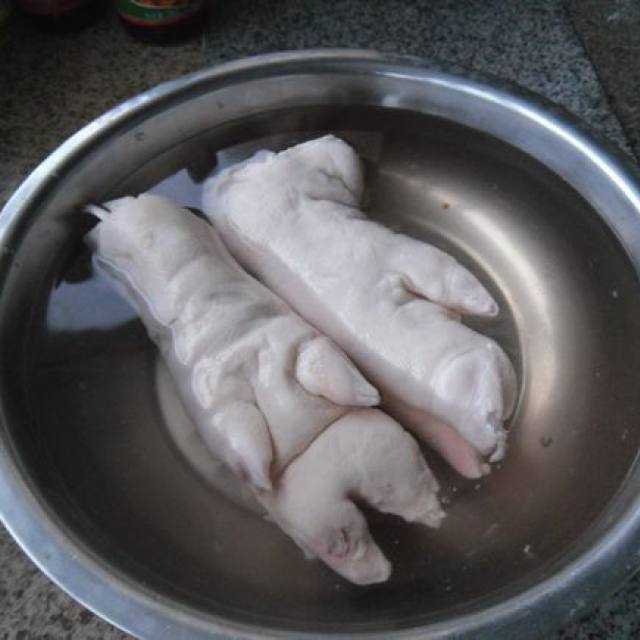 蜜汁猪蹄,香软好吃入味,零厨艺的最佳选择