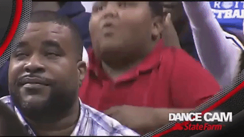 nba工作人员身怀绝技,与观众dance cam,网友:都是舞林