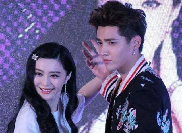 吴亦凡11个女星的合照,和李冰冰刘亦菲的太过正经,和她最舒服