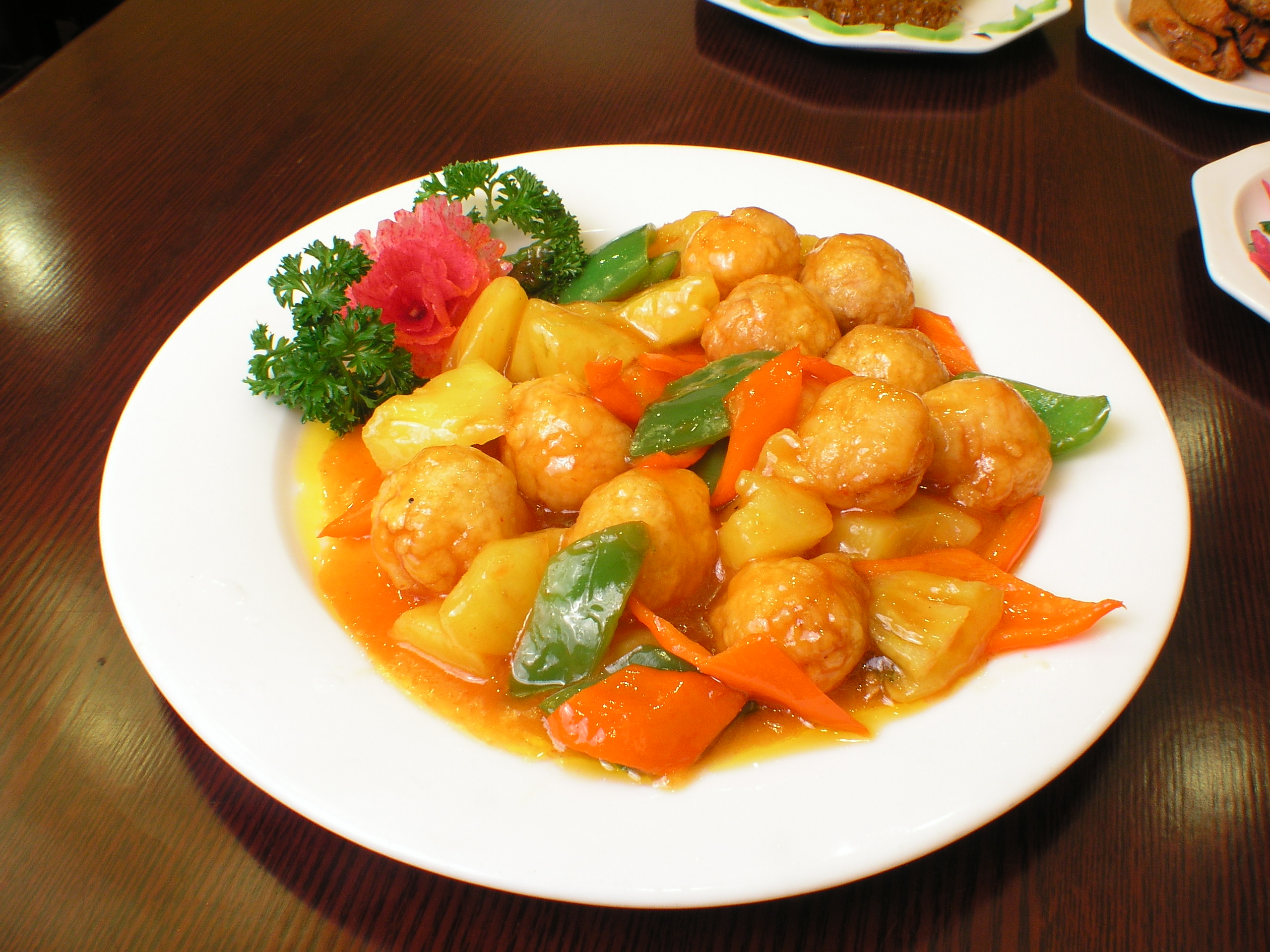 教你花样吃:辛苦了一个星期,这六道菜一定要拿来犒劳自己 菠萝鸡球