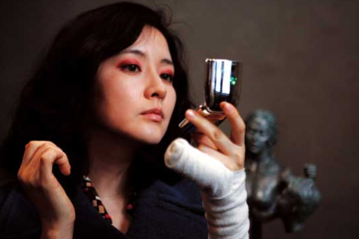 《亲切的金子》,隐忍牢狱之灾十三年只为一朝雪耻