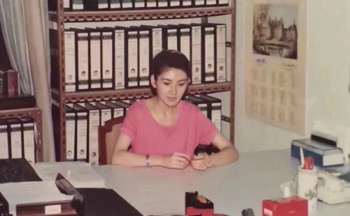 郑恺前女友程晓玥妈妈因病离世,她就是女生希望成为的那种人