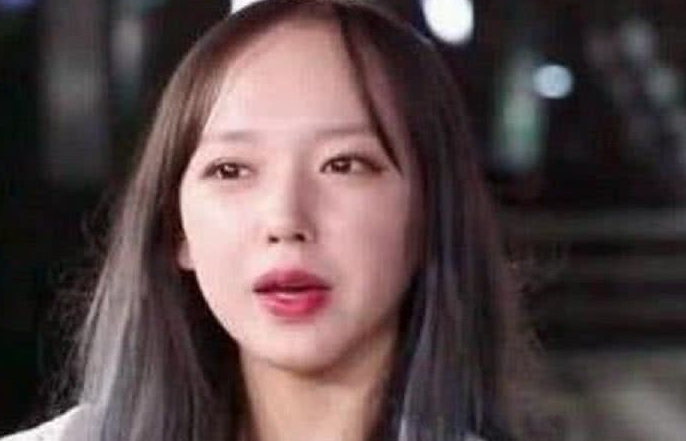 有一种"整容"叫做程潇无刘海,露出额头那一刻,男粉直呼要脱粉