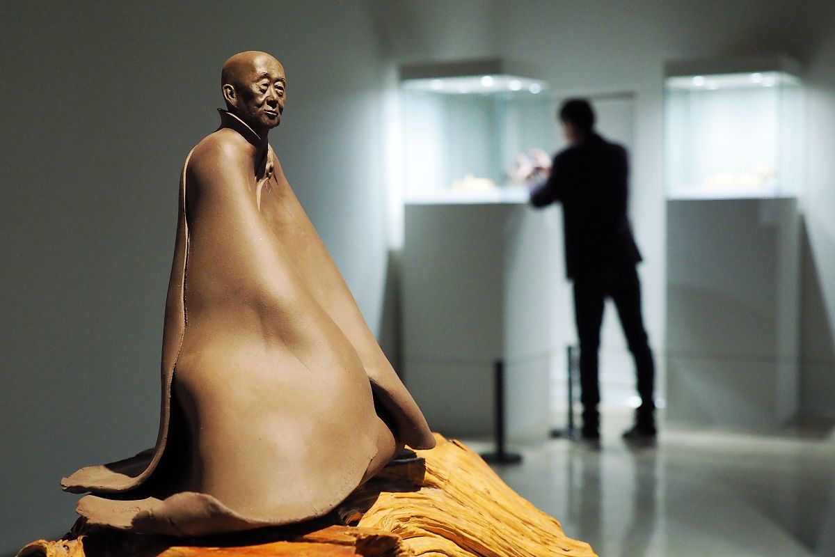 文章通过十句关于人品,素质和修养的文字,让读者更加容易理解和产生