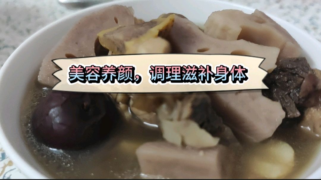 今天和大家分享核桃莲藕栗子汤,美容养颜,滋补身体