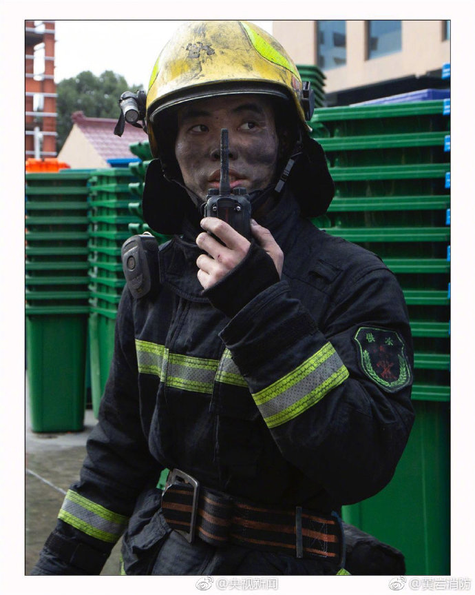 你们虽然"黑脸",但你们真帅!