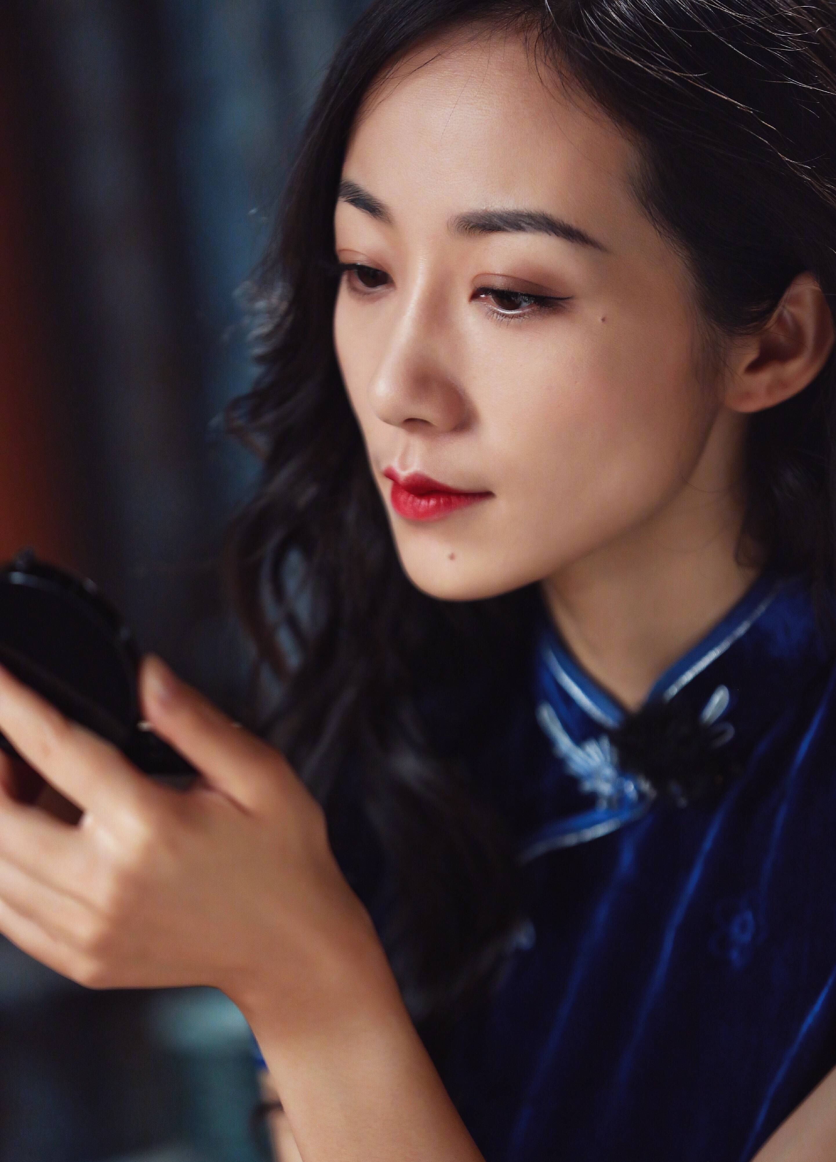 韩雪(cecilia)(1983年1月11日-),出生于江苏省苏州市姑苏区.