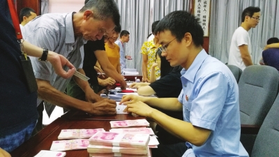从清洁阿姨到公司高管 南安55名工人230多万工资被追回