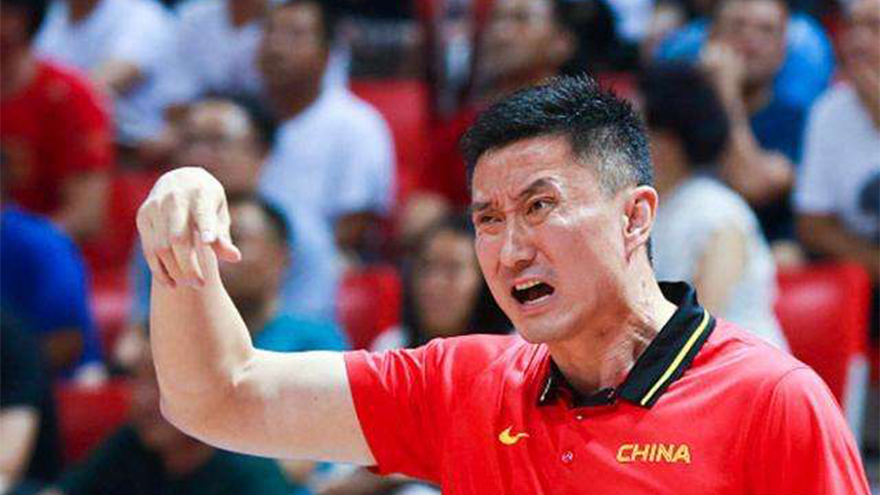 27中10,94分钟砍24分!杜峰都看在眼里,年轻球员的机会要来了?