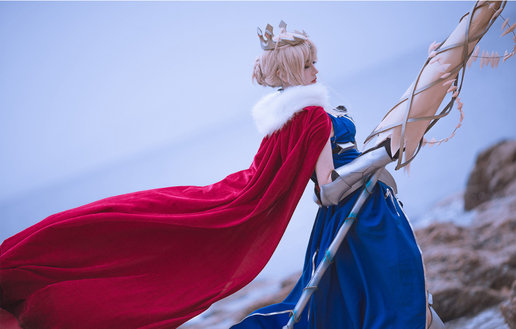 fgo白枪呆cos:我现在要去的,是一场美好的仗