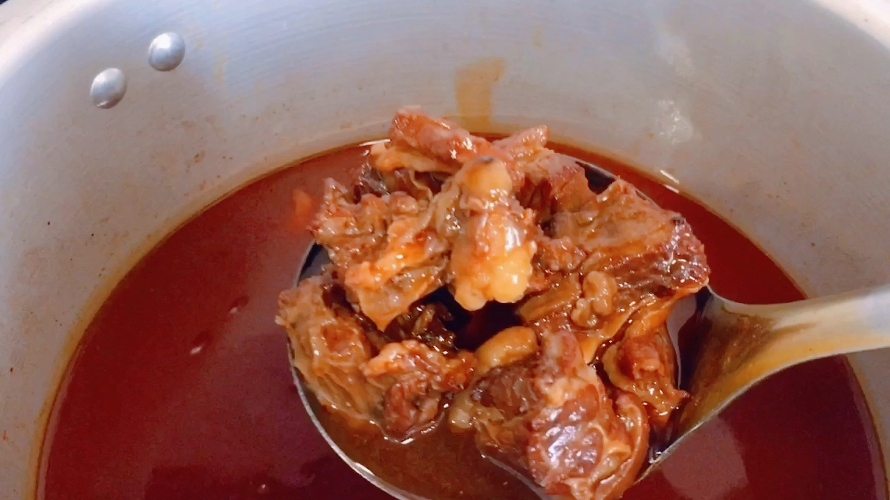 重庆小面红烧牛肉臊子制作方法详解