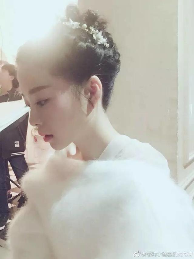 电竞圈名人的女友/老婆们——个个貌比天仙,让人羡慕!