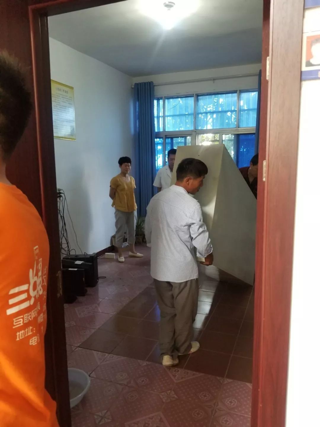 泗县中医院有序搬迁中