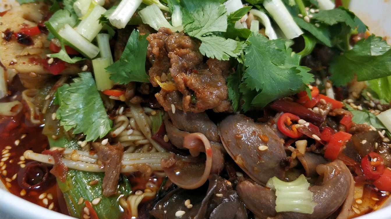 冒菜是一个人的火锅,制作简单,味道独特