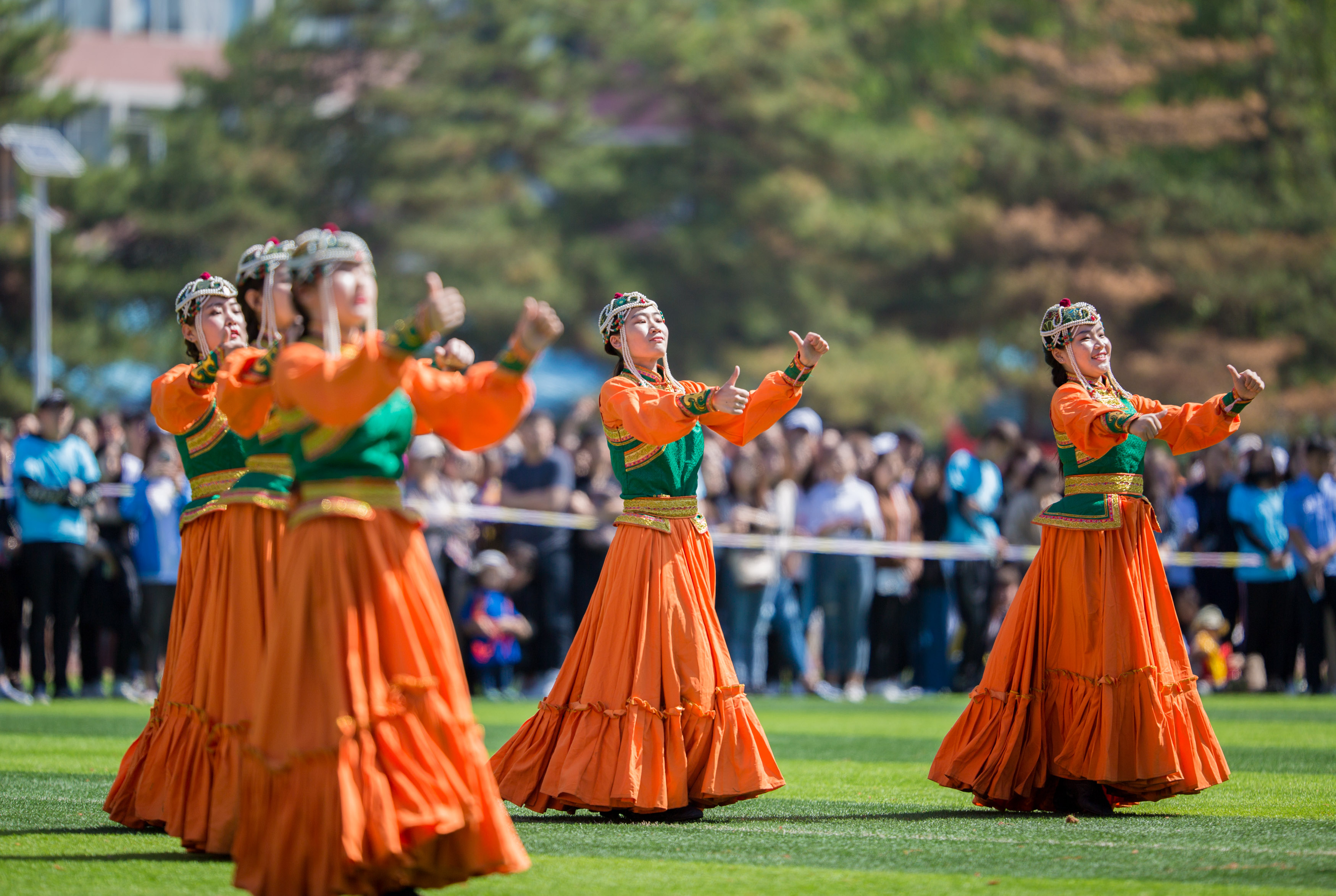 呼和浩特:校园里的那达慕(4)