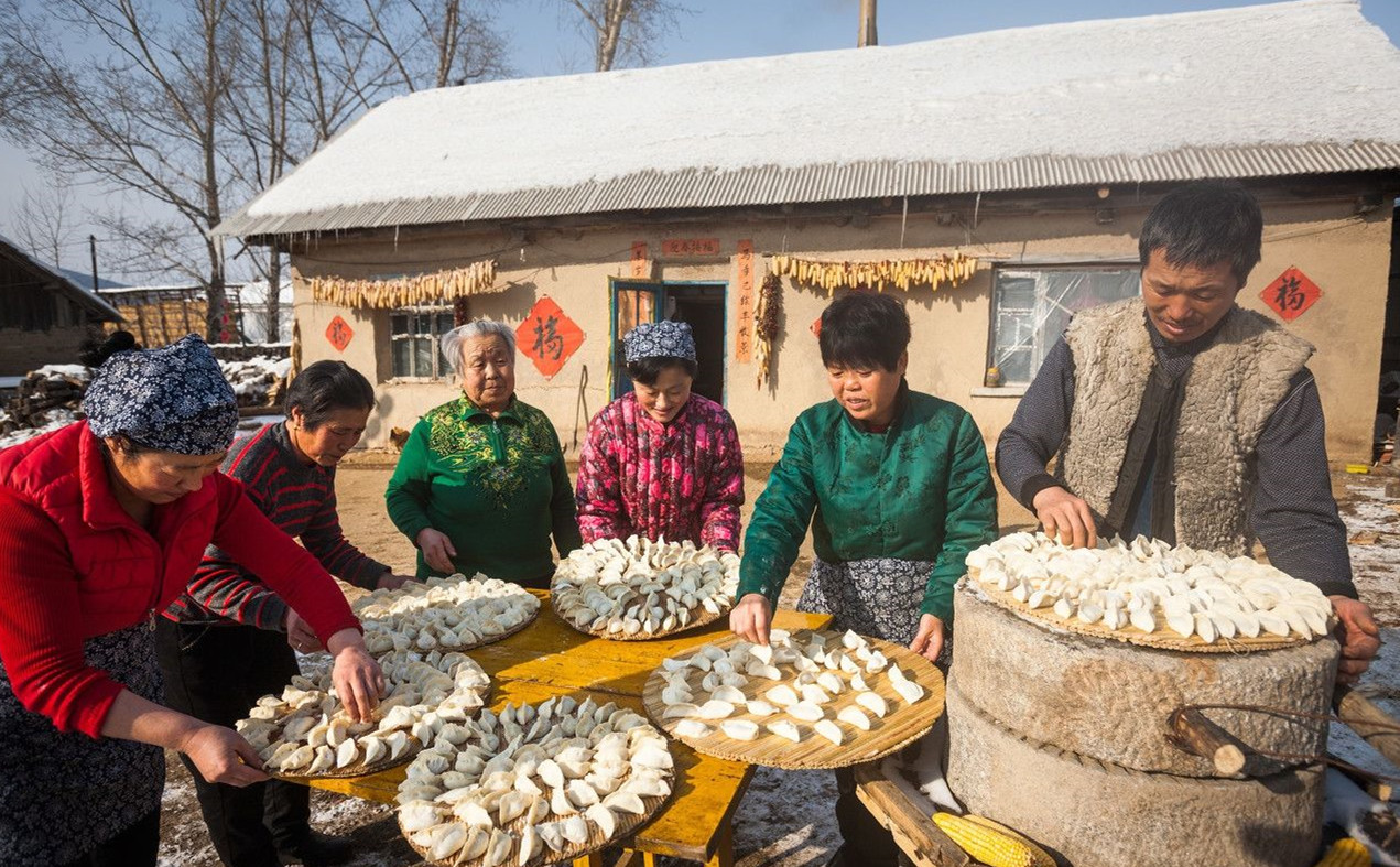 要过年啦,记得早点囤年货哦,农村"这几样"年货过年会大涨价!