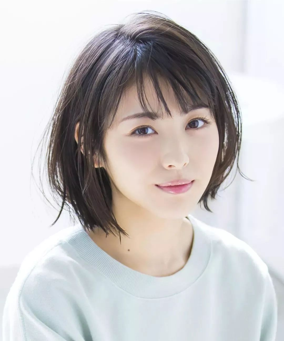 剧场版《名侦探柯南:绯色的弹丸》声优决定!是位柯迷美女哦