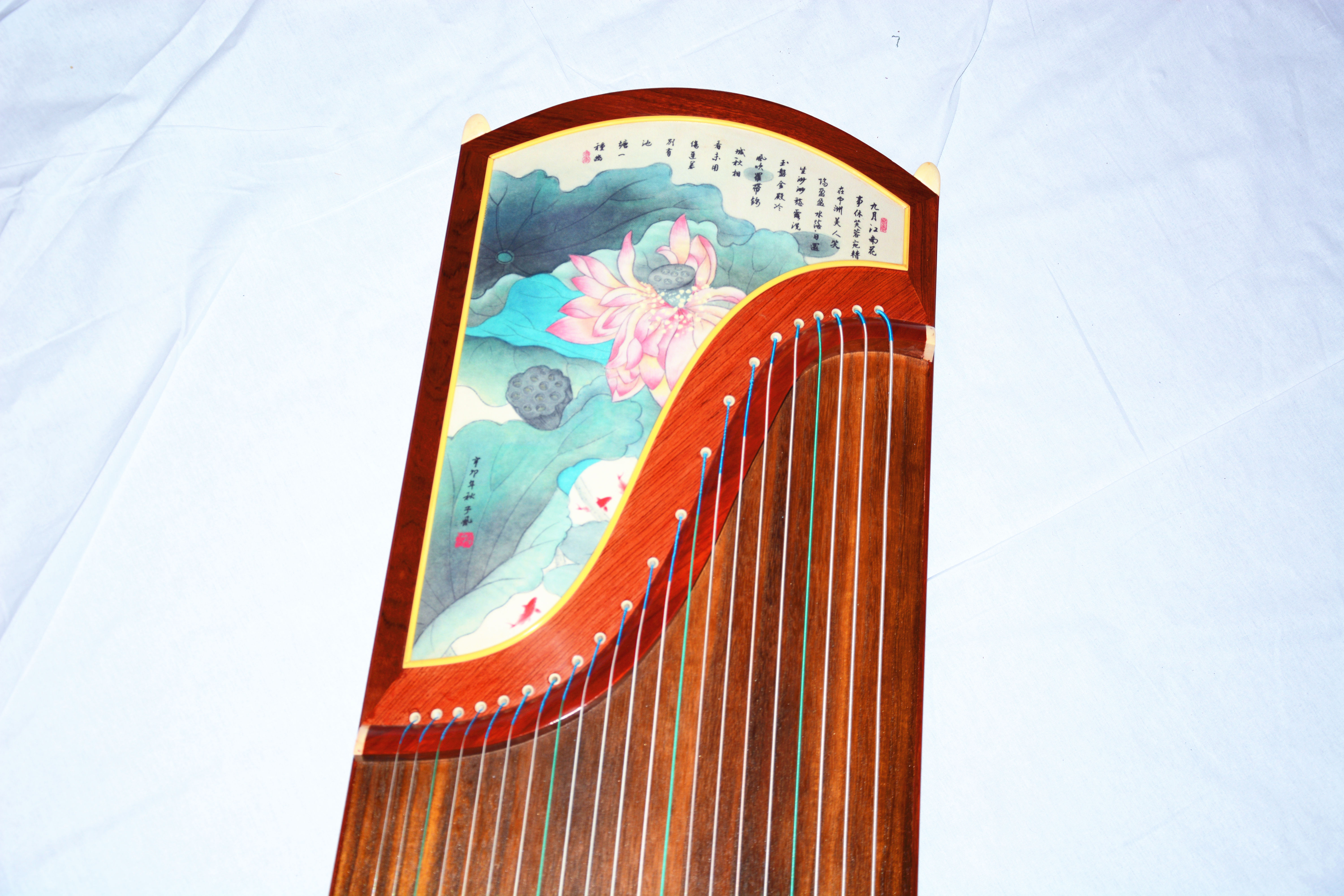 九韵乐器红木古筝荷花款式产品鉴赏