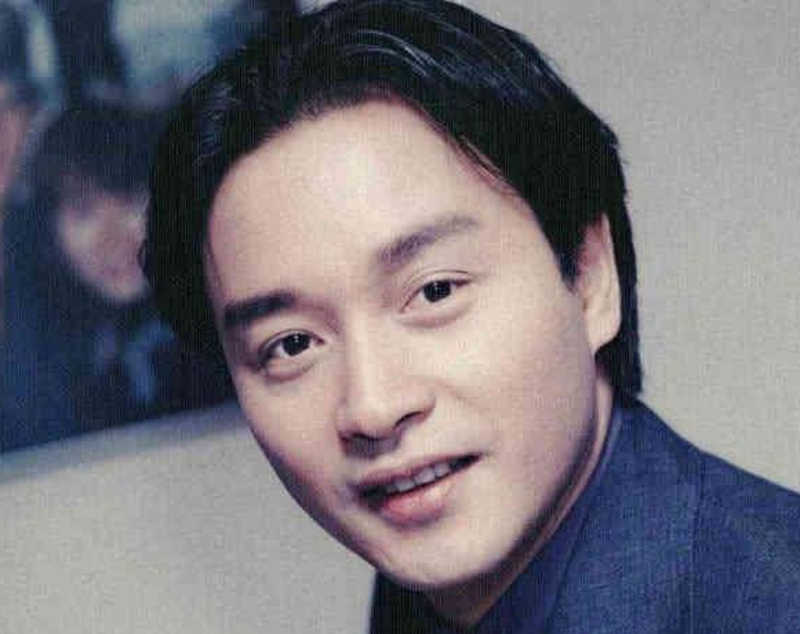 "公交车司机"抖音走红,因神似张国荣,网友:"报废版"张国荣