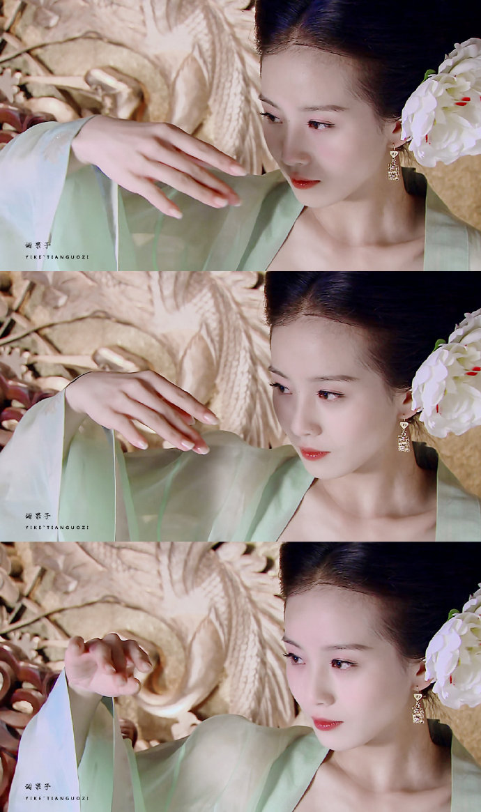 刘诗诗亲爱的自己# #刘诗诗李思雨# 早呀 这还不是零下的天气 我凳种